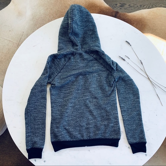 Roxy | Zip-Up Hoodie 💘 - Picture 2 of 6